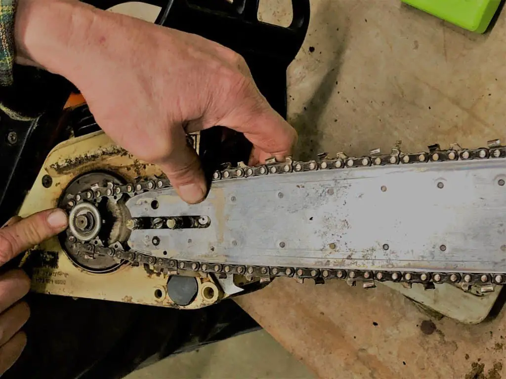 Chainsaw chain keeps coming loose
