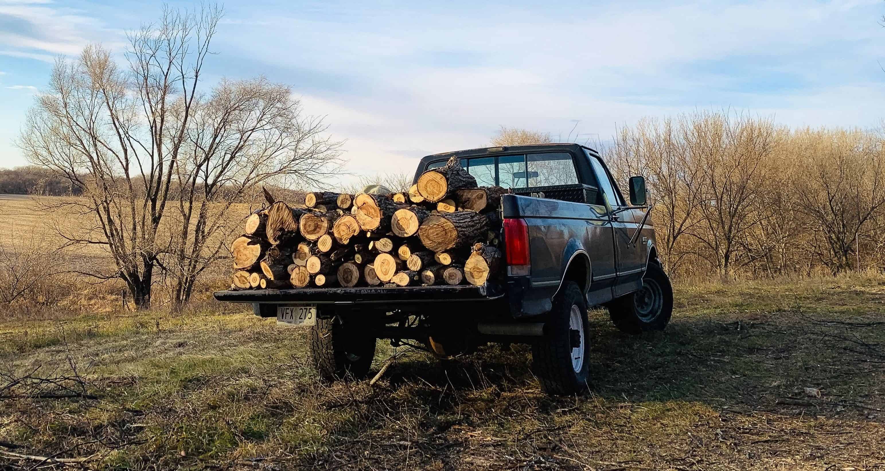 truck seasoned wood weighs